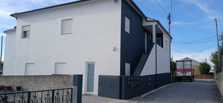 Pintores Famalicão_Pintura Exterior Edifício Habitacional_